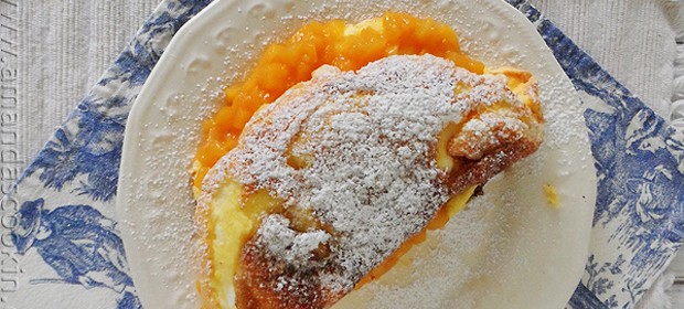 Puffy Peach Dessert Omelet and the KitchenAid 5-Speed Hand Blender
