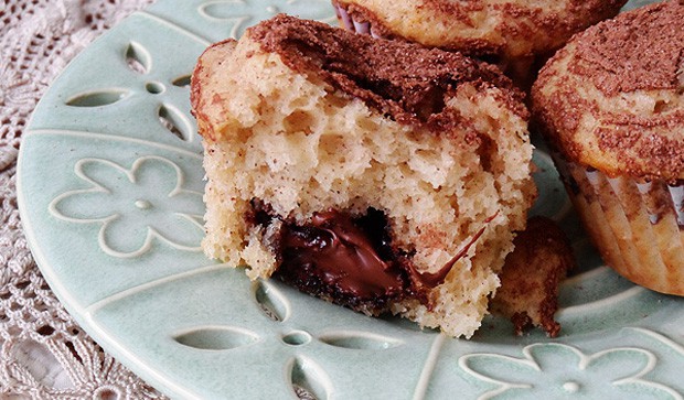 Cocoa Sugar Crusted Muffins with Nutella Filling