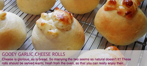 Gooey Garlic Cheese Rolls