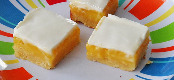 Lemon Bars with Sweet Sour Cream Topping