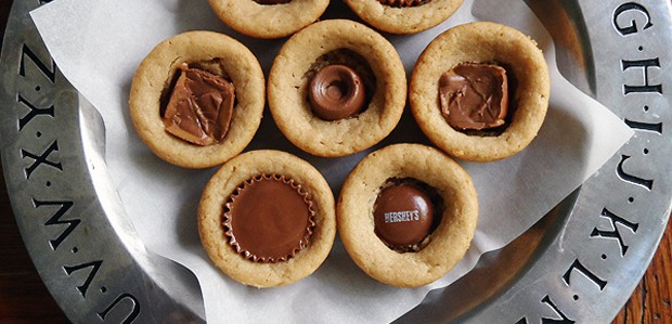 Candy Bar Peanut Butter Cookie Cups