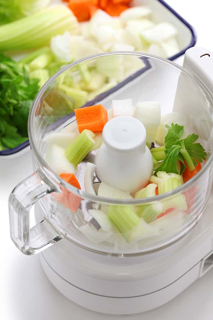 What kind of vegetables can you use in a food chopper?