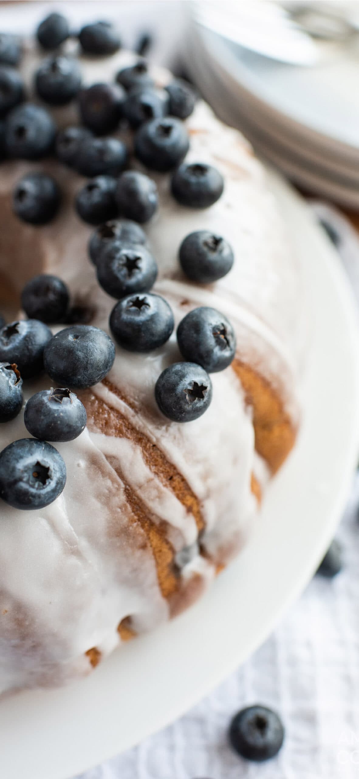 Blueberry Bundt Cake Amanda S Cookin Cakes Rolls Buns