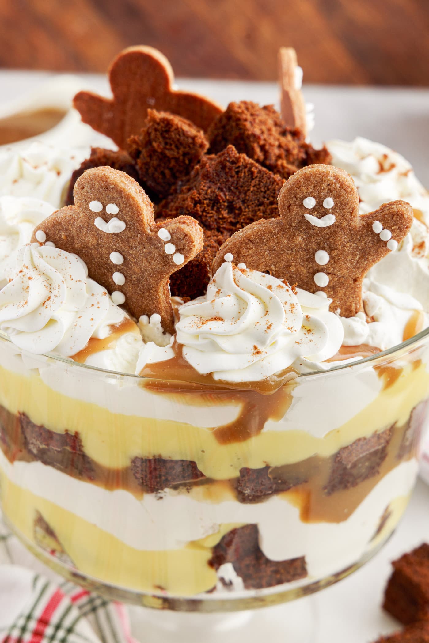 Gingerbread Trifle Amanda S Cookin Trifles Parfaits