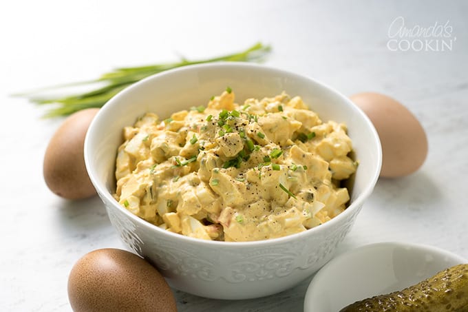 Egg salad with chives in a bowl