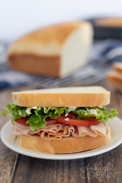 Homemade Amish White Bread Recipe - Amanda's Cookin'