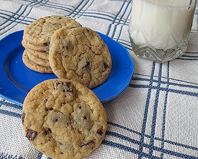 Buttermilk Chocolate Chip Cookies - perfectly round, soft and chewy!