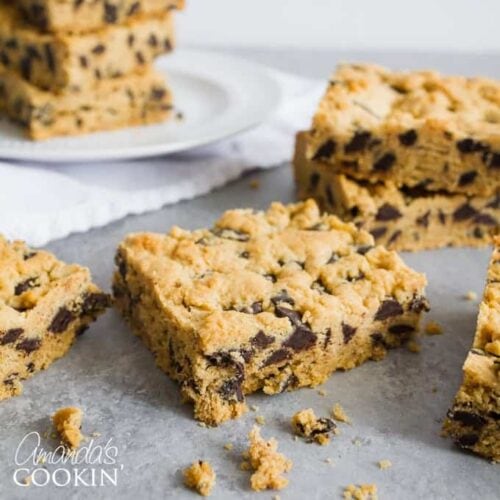 Peanut Butter Chocolate Chunk Bars: Indulge In Your Chocolate Cravings!