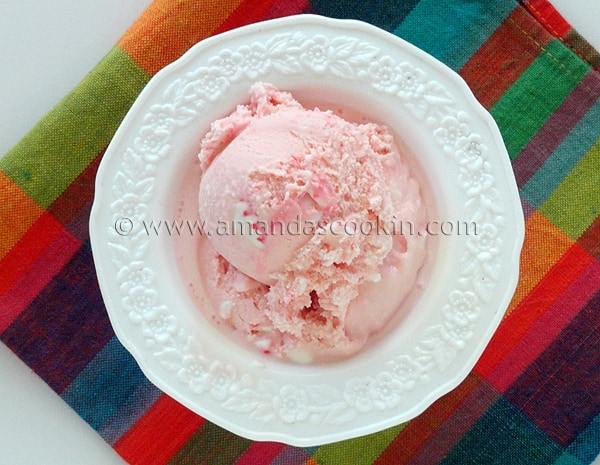 Homemade Peppermint Ice Cream - Amanda