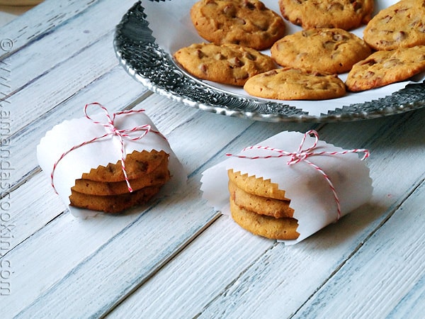 Pumpkin Cinnamon Chip Cookies - AmandasCookin.com