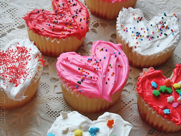 Valentine Heart Cupcakes1