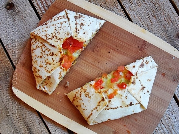 Copycat Taco Bell Crunchwrap Supreme @amandaformaro Amanda's Cookin'