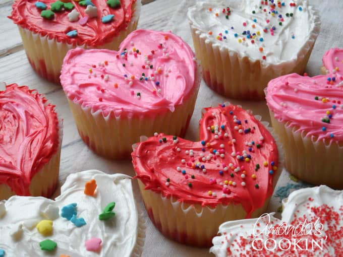 Valentine Cupcakes Frosted Hearts For Valentine S Day