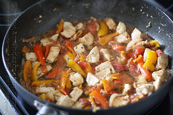 Chicken with Peppers and Pasta @amandaformaro Amanda's Cookin'