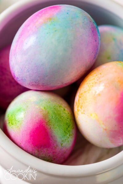 Tie Dye Easter Eggs: how to - Amanda's Cookin' - Easter Egg Decorating