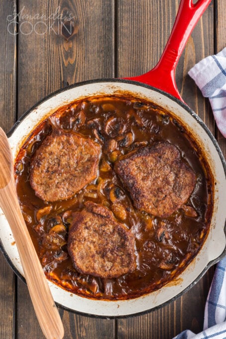 Oven Swiss Steak Recipe - Amanda's Cookin' - Father's Day