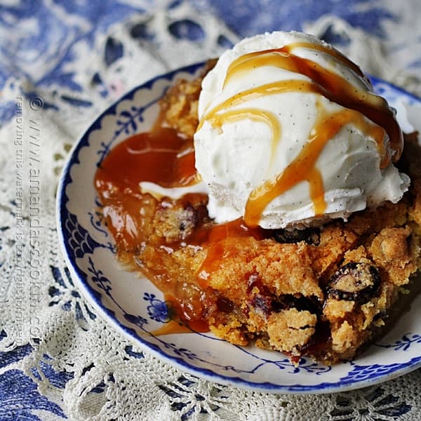 Recipe for Quick Cranberry Apple Cobbler from Amanda's Cookin'