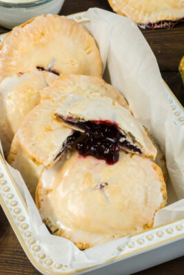 Blueberry Hand Pies Recipe - Amanda's Cookin'