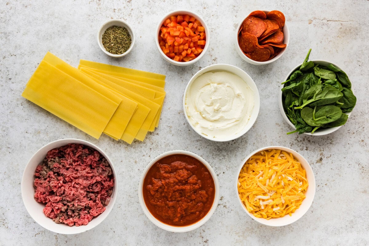 ingredients for making pizza lasagna