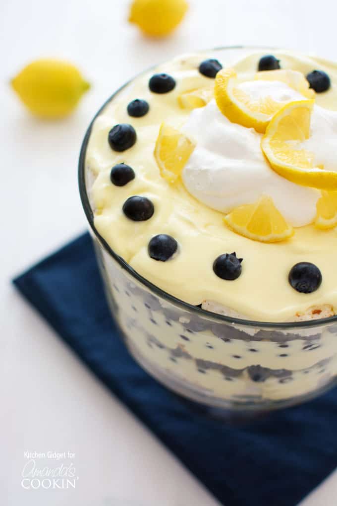 Lemon Blueberry Trifle: layers of lemon pudding, cake  blueberry