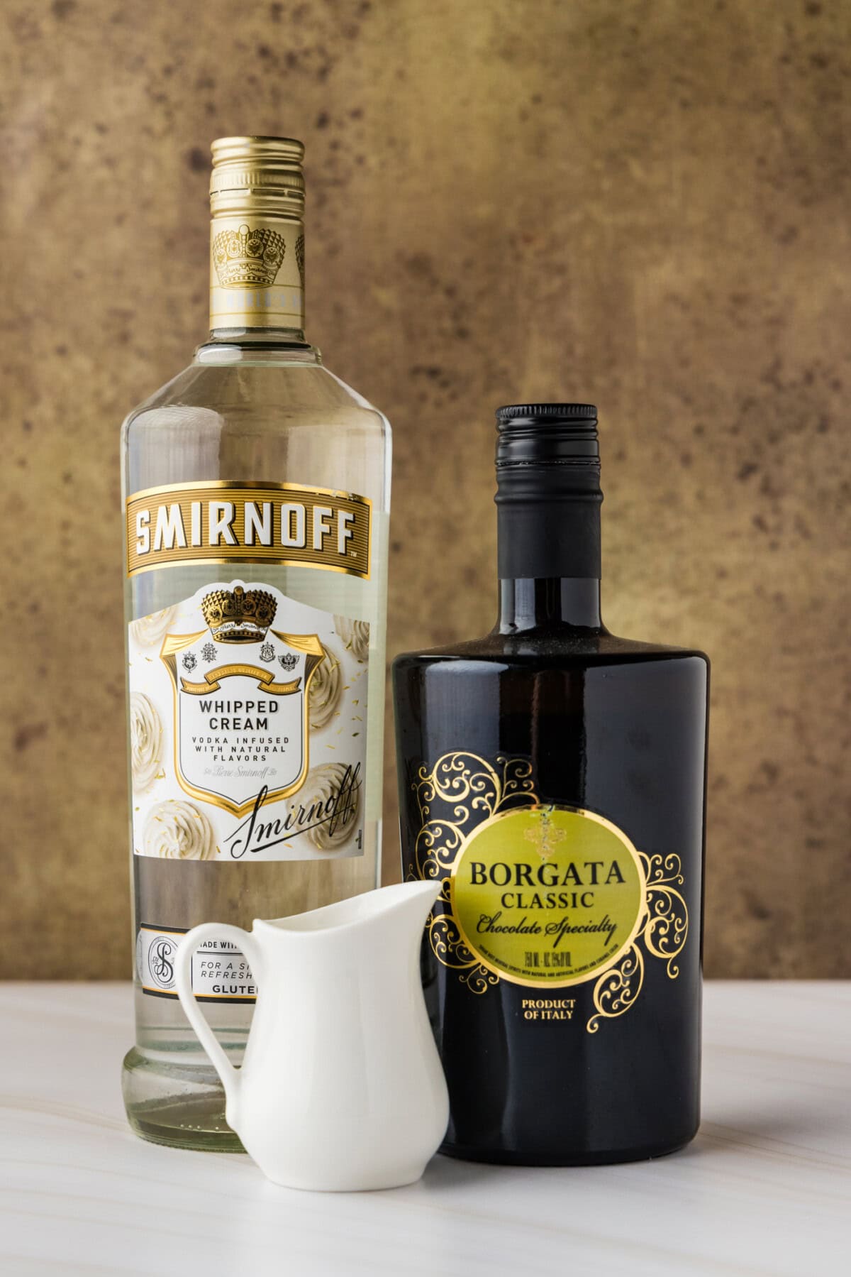 ingredients to make a S'mores Martini