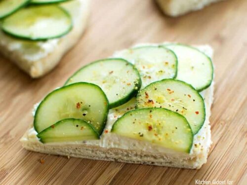cucumber sandwiches with cream cheese and italian dressing USA-04-03-2026 Size:4 yr NEW WITH TAGS Nordstrom English cucumber