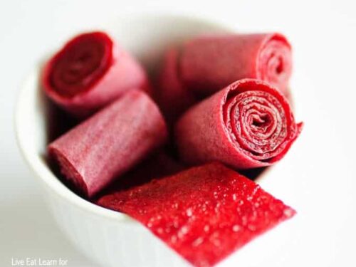 Homemade Fruit Roll Ups: Plum fruit leather at home