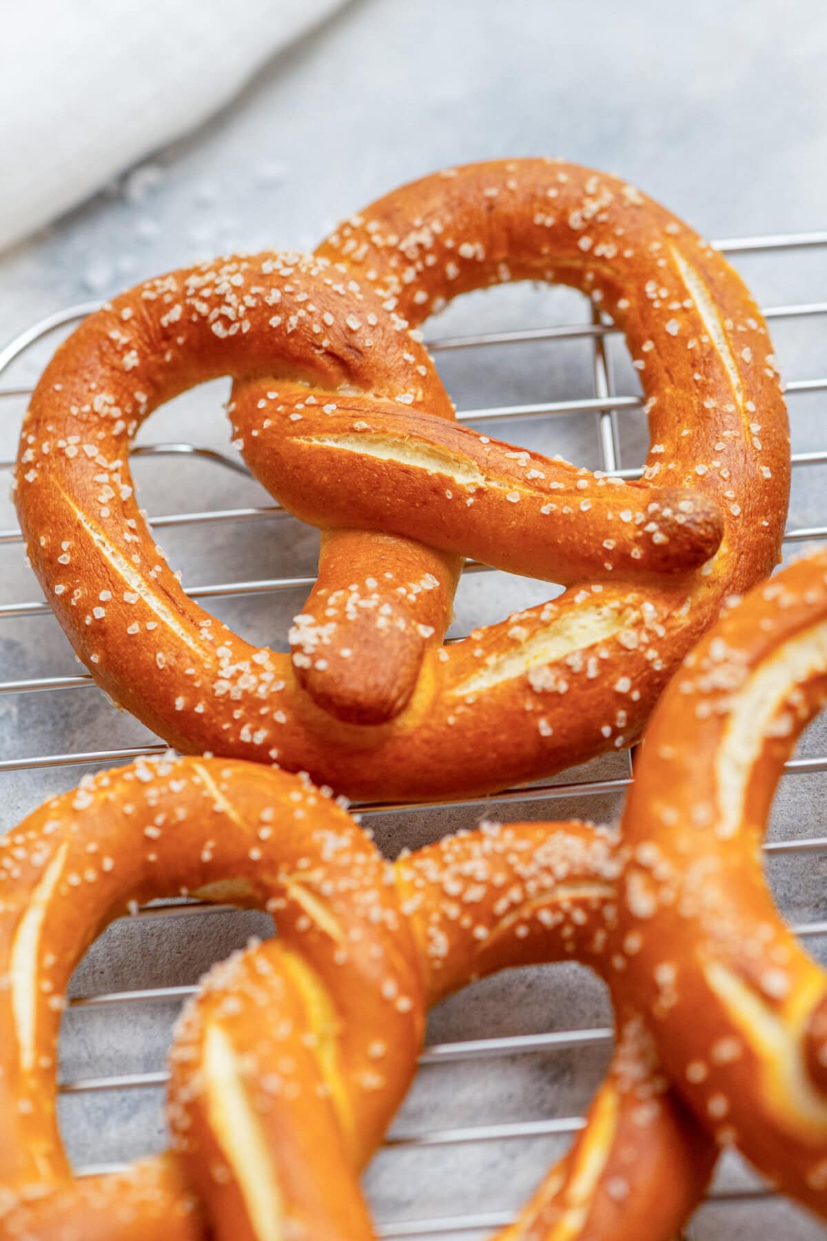 pretzels on wire rack