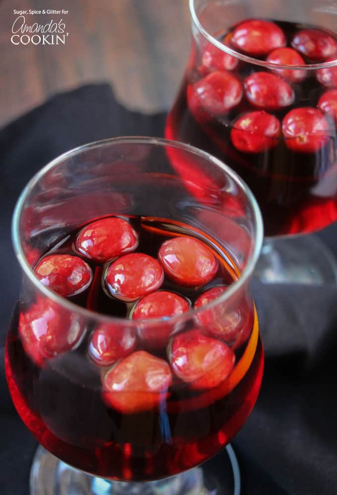 Cranberry Sangria: delicious sangria perfect for the holidays