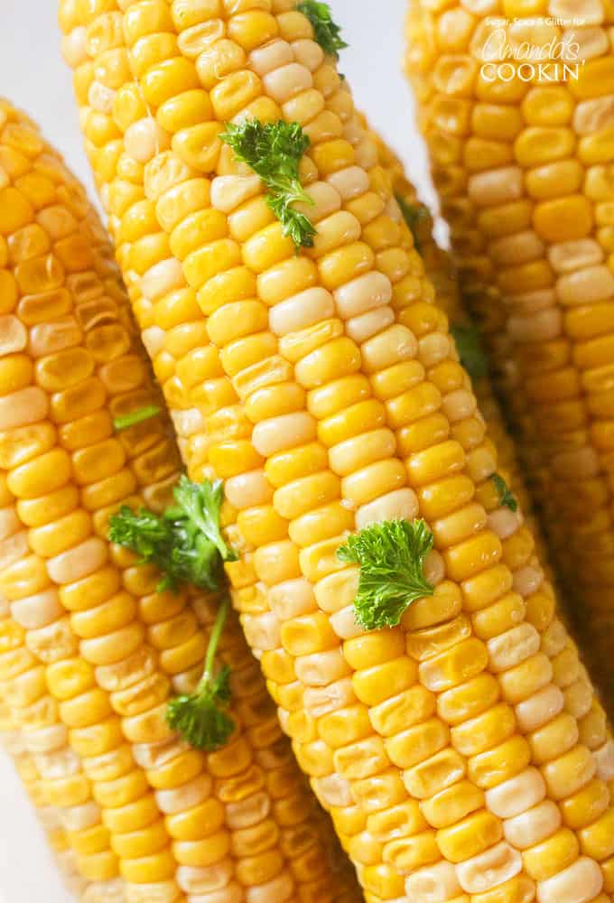 A close up of corn on the cob.