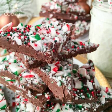 Delicious peppermint candy cane bark for Christmas