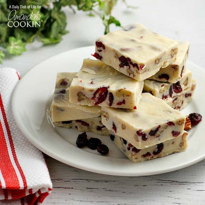 Recipe for white chocolate cranberry fudge - perfect for Christmas!