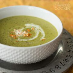 A bowl of Cream of asparagus soup