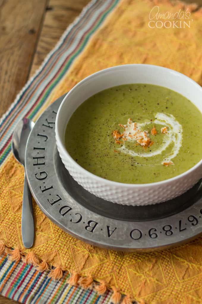 Cream of Asparagus Soup: delicious, easy recipe for asparagus lovers