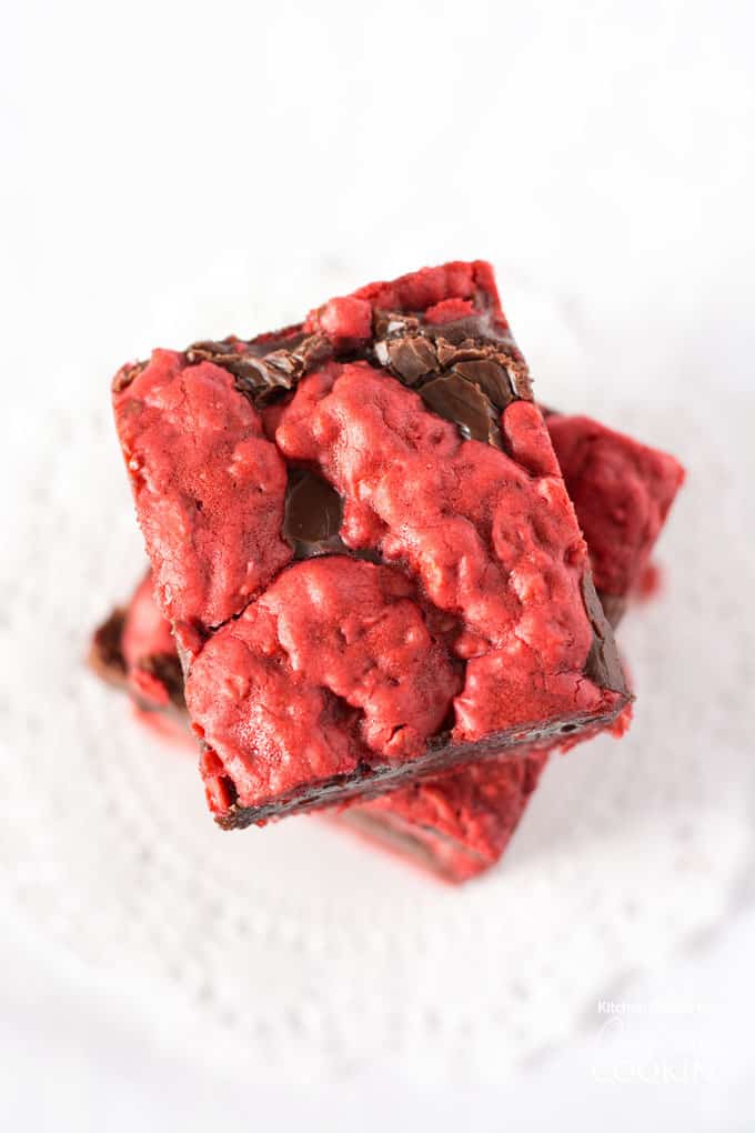 Red Velvet Oatmeal Fudge Bars - perfect for Valentine's Day