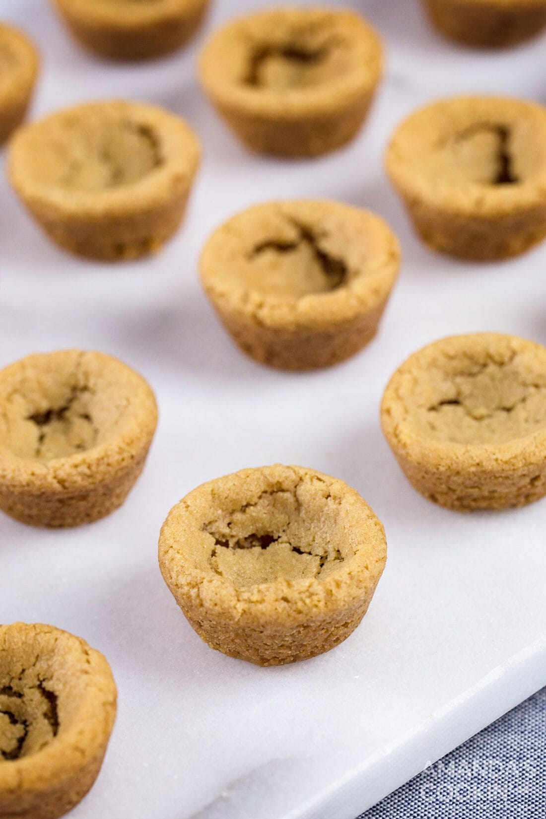 baked cookie cups