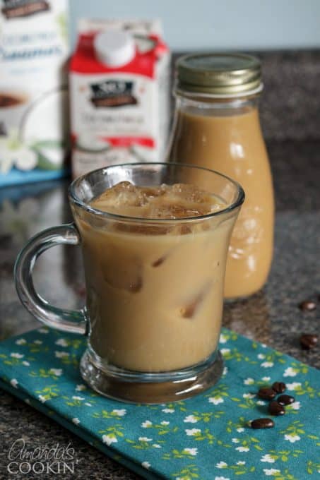 Iced Coffee: how to make delicious cold brew vanilla iced coffee