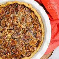 overhead photo of pecan pie