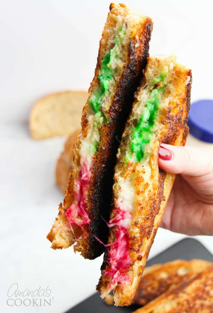 Ooey gooey festive grilled cheese for the holidays!