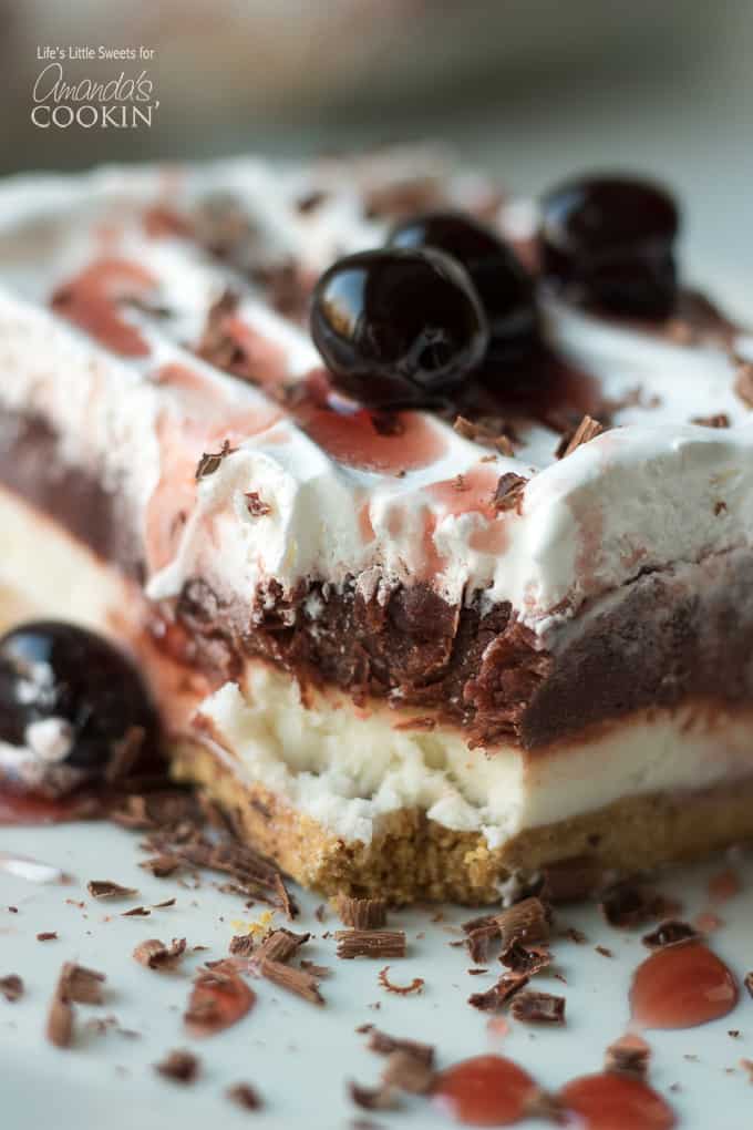 Deliciously Decadent Chocolate Lasagna Recipe Made Easy for Beginners: A Step-by-Step Guide to Creating a Mouthwatering Dessert Sensation