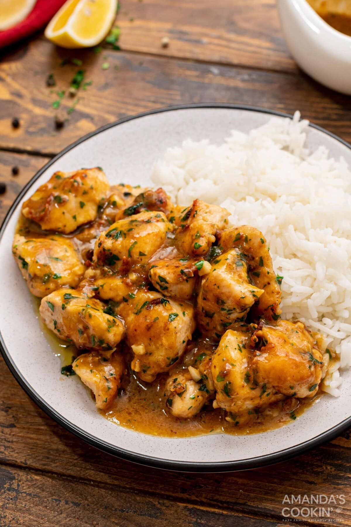 plate of garlic chicken