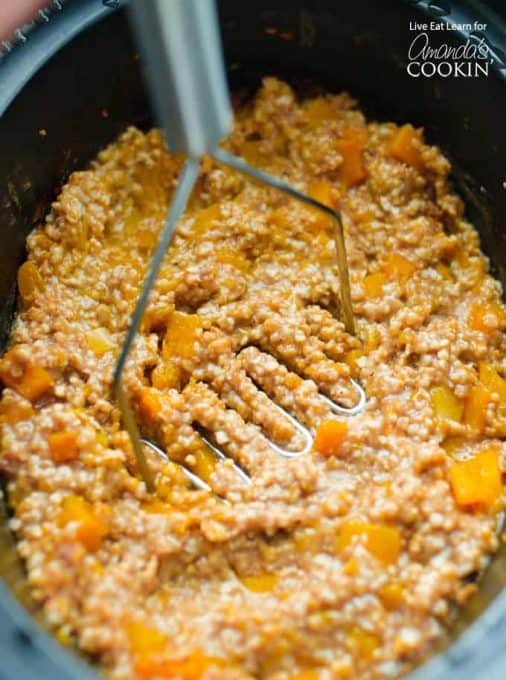 Crockpot Butternut Squash Oatmeal a delicious fall breakfast!
