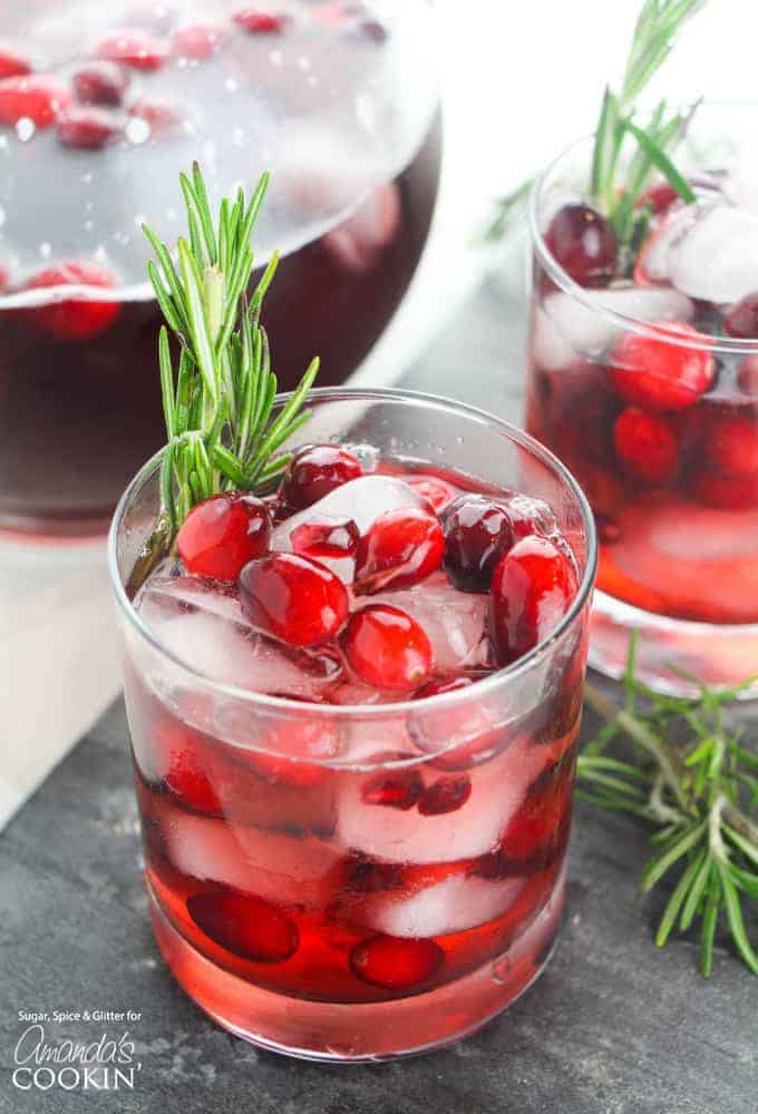 Cranberry Holiday Punch: a delicious holiday drink idea!