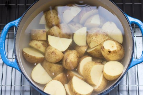 Traditional Homemade Mashed Potatoes - Amanda's Cookin'