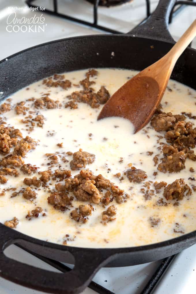 Sausage gravy in skillet