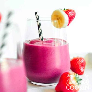 beet smoothie in glass