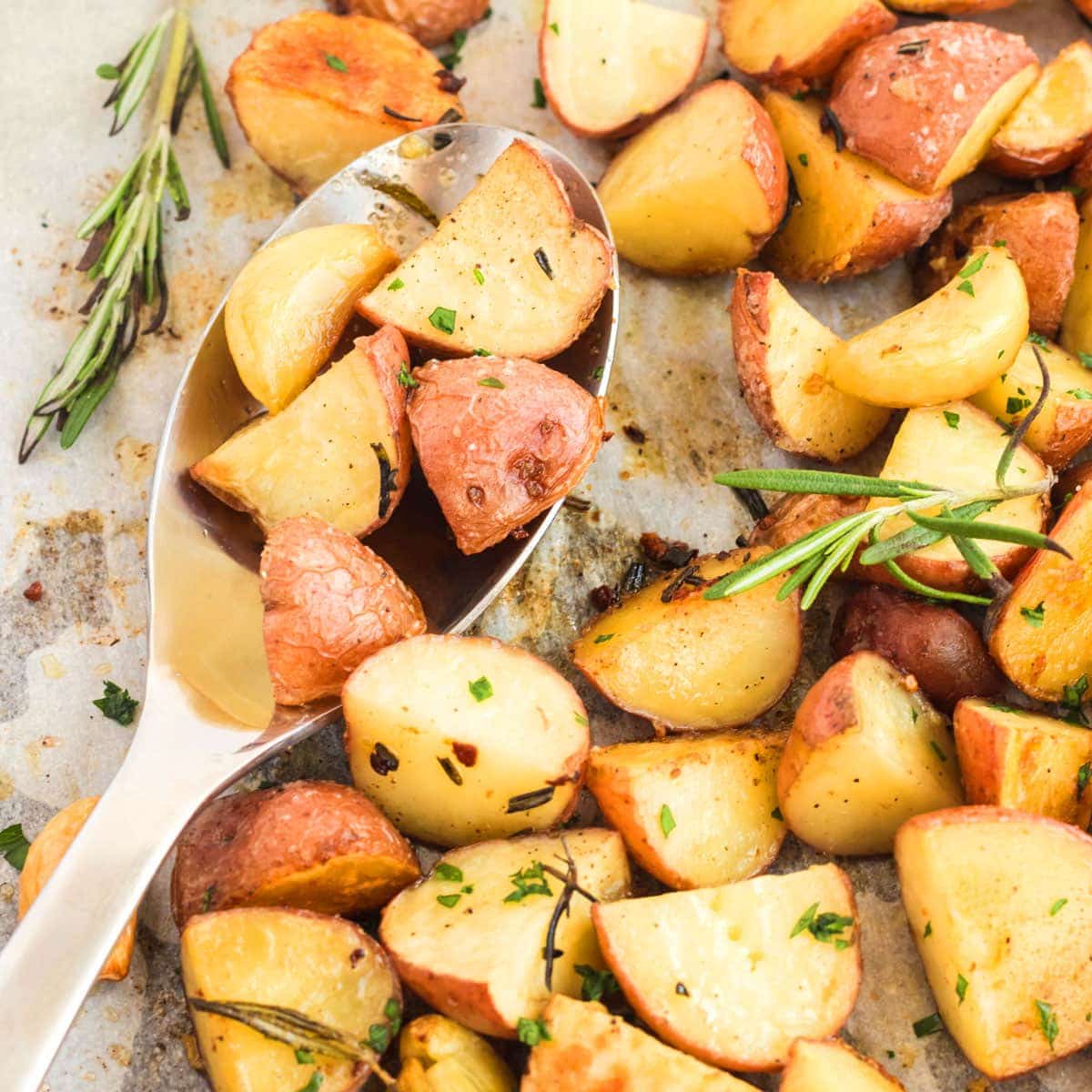 Roasted Baby Potatoes with Rosemary