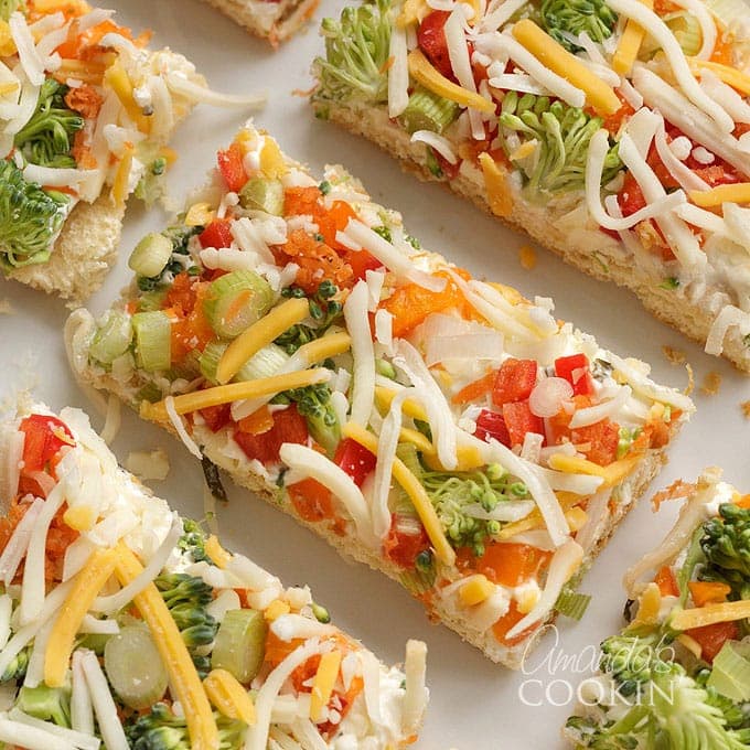 overhead photo of appetizer veggie pizza square