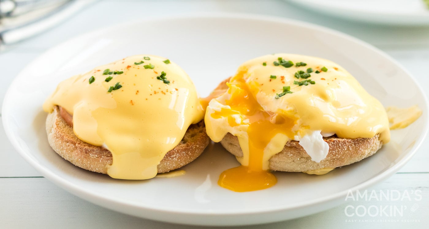 Eggs Benedict Amanda's Cookin' Eggs