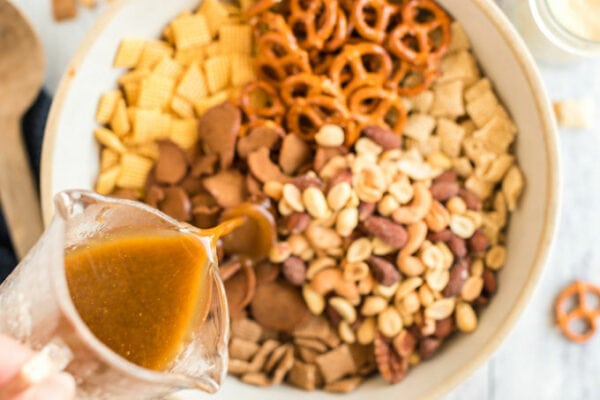 Chex Mix - the original recipe - Amanda's Cookin'